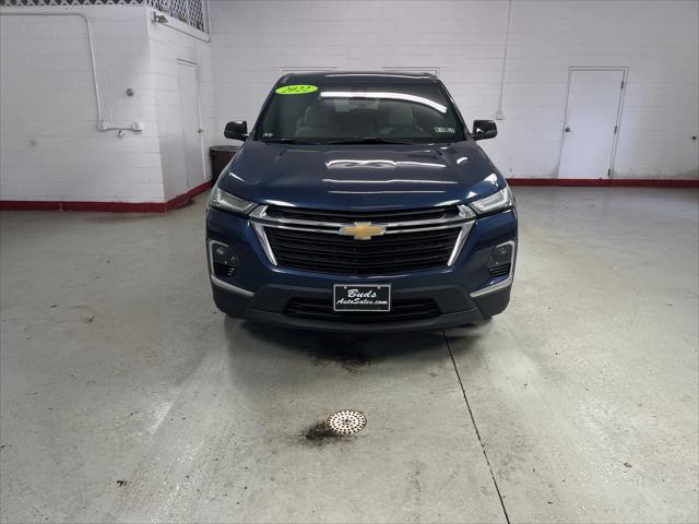 used 2022 Chevrolet Traverse car, priced at $27,495