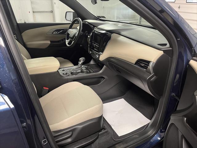 used 2022 Chevrolet Traverse car, priced at $27,495