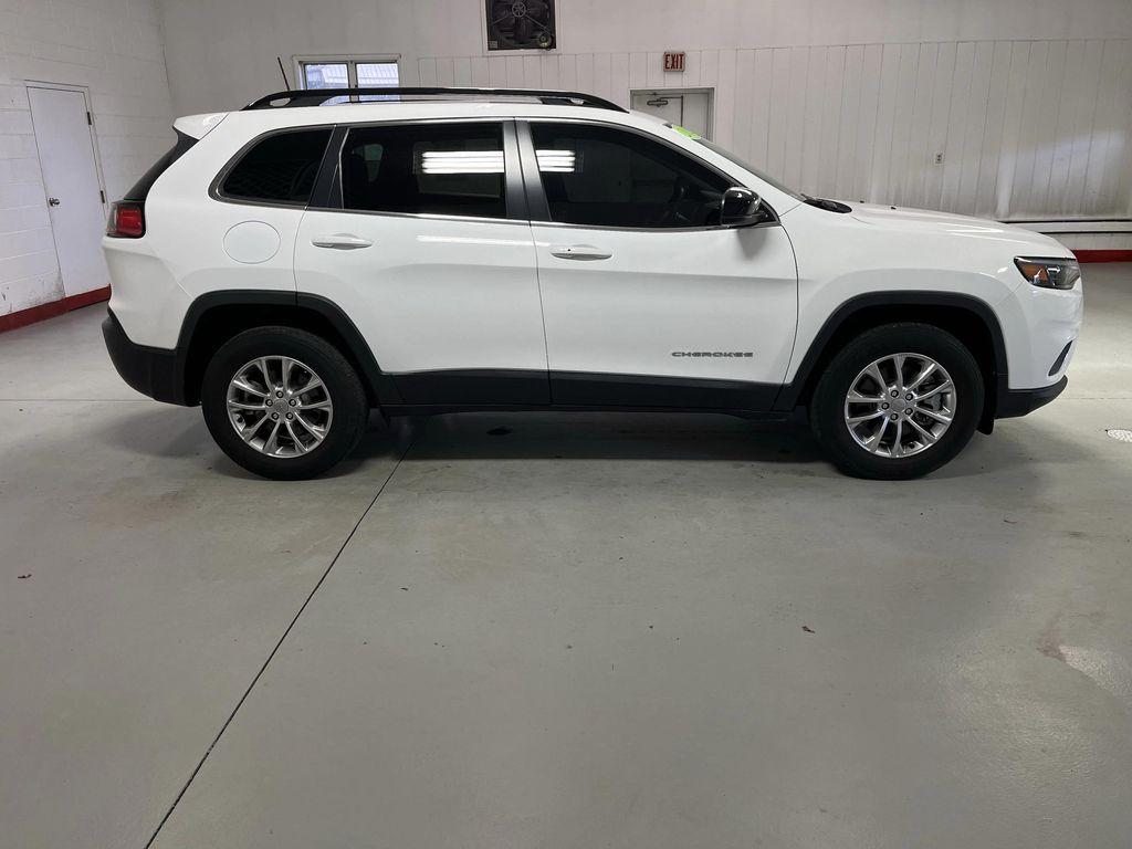 used 2022 Jeep Cherokee car, priced at $23,495