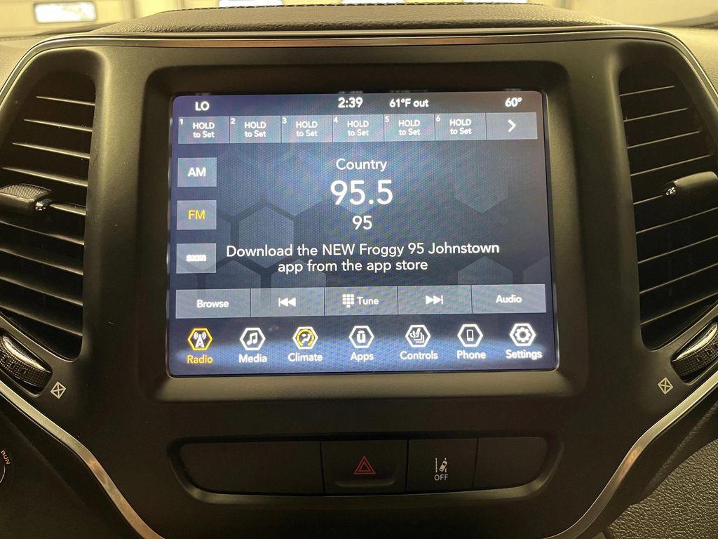 used 2022 Jeep Cherokee car, priced at $23,495