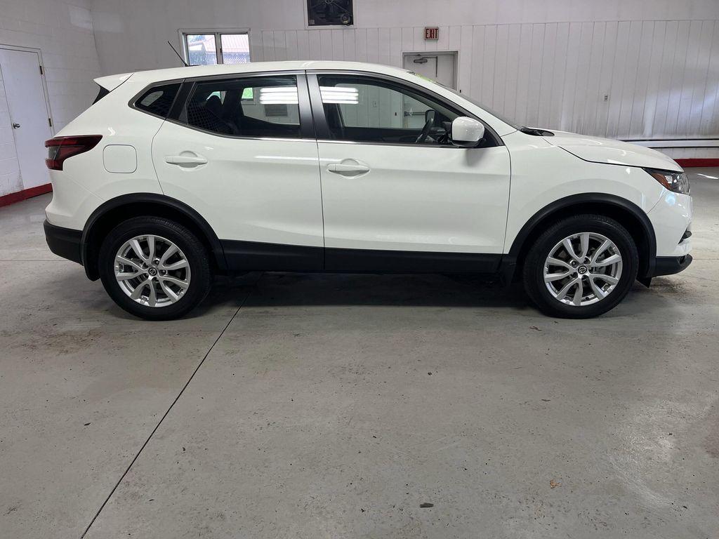 used 2022 Nissan Rogue Sport car, priced at $19,995