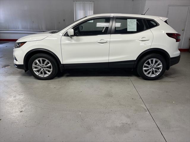 used 2022 Nissan Rogue Sport car, priced at $19,995