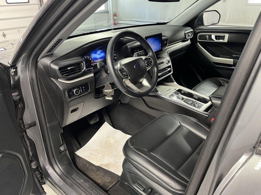 used 2023 Ford Explorer car, priced at $26,995