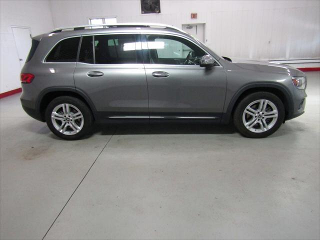 used 2020 Mercedes-Benz GLB 250 car, priced at $27,995