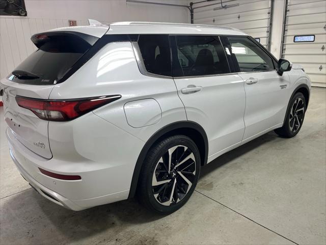 used 2023 Mitsubishi Outlander PHEV car, priced at $30,995