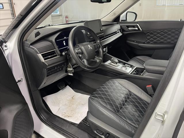 used 2023 Mitsubishi Outlander PHEV car, priced at $30,995