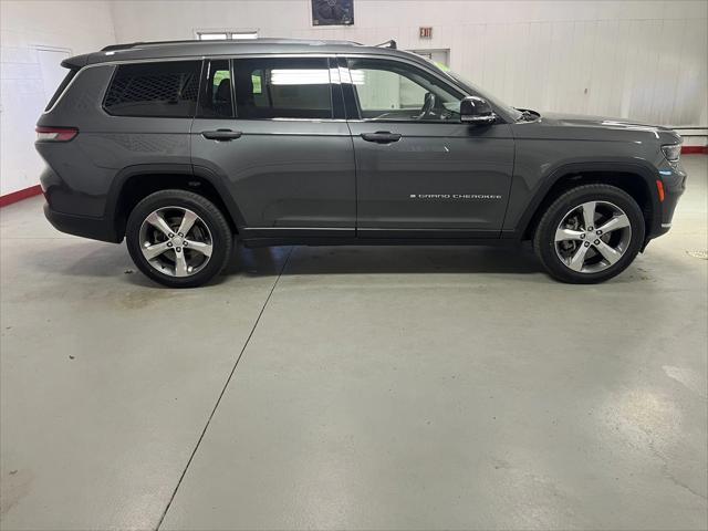 used 2022 Jeep Grand Cherokee L car, priced at $33,495