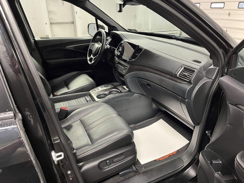used 2023 Honda Passport car, priced at $33,995