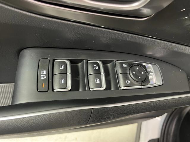 used 2024 Kia Sorento Hybrid car, priced at $33,995