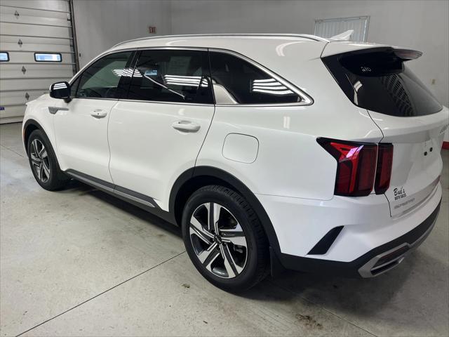 used 2024 Kia Sorento Hybrid car, priced at $33,995
