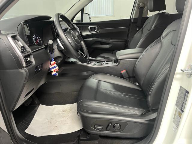 used 2024 Kia Sorento Hybrid car, priced at $33,995
