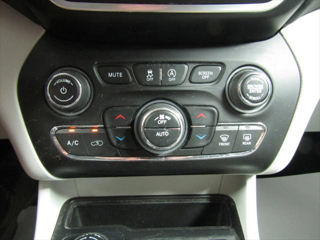 used 2021 Jeep Cherokee car, priced at $22,995