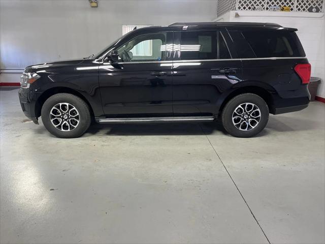 used 2022 Ford Expedition car, priced at $40,995