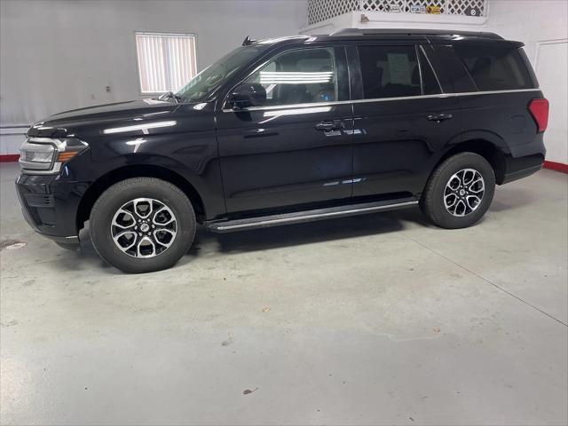 used 2022 Ford Expedition car, priced at $40,995