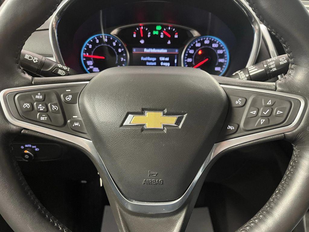 used 2022 Chevrolet Equinox car, priced at $23,995