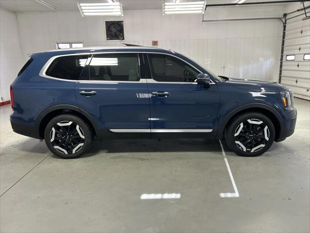 used 2024 Kia Telluride car, priced at $39,495