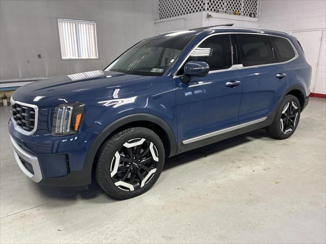 used 2024 Kia Telluride car, priced at $39,495