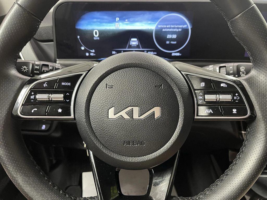 used 2024 Kia Seltos car, priced at $24,995