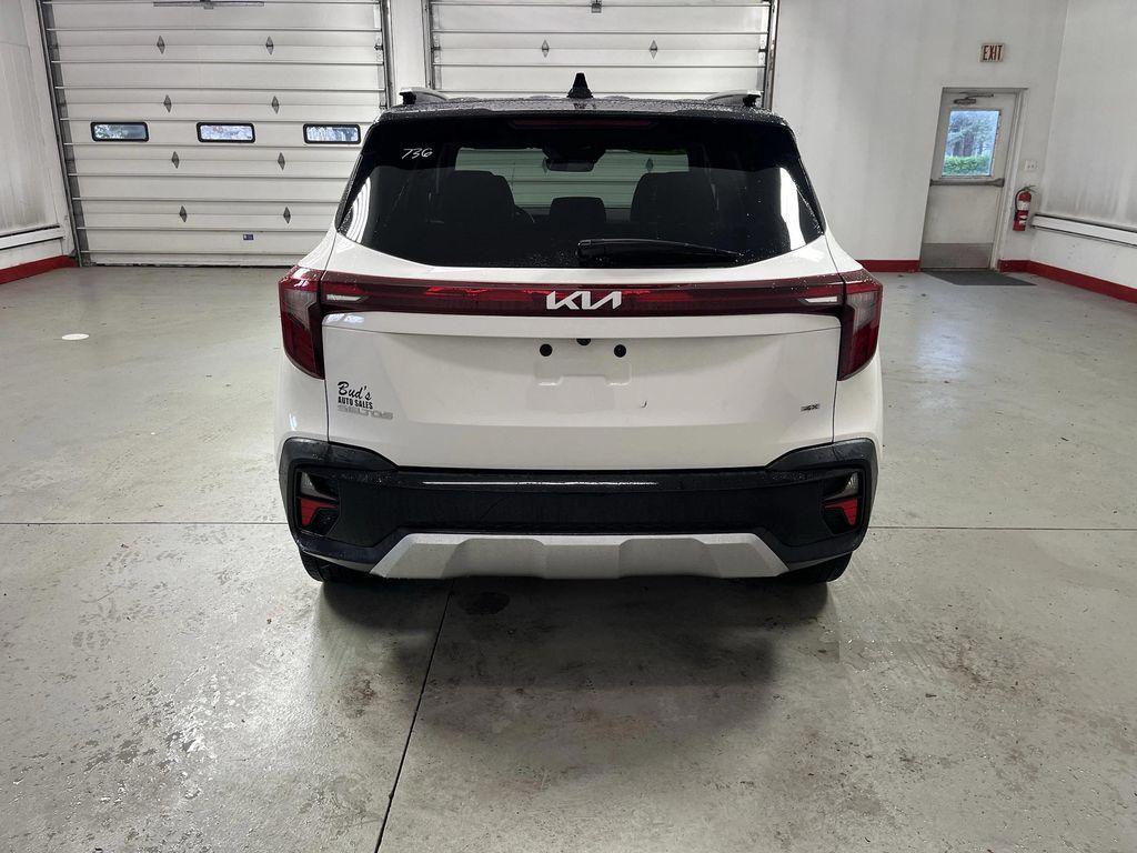 used 2024 Kia Seltos car, priced at $24,995