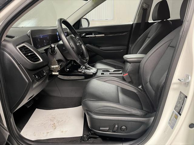 used 2024 Kia Seltos car, priced at $24,995