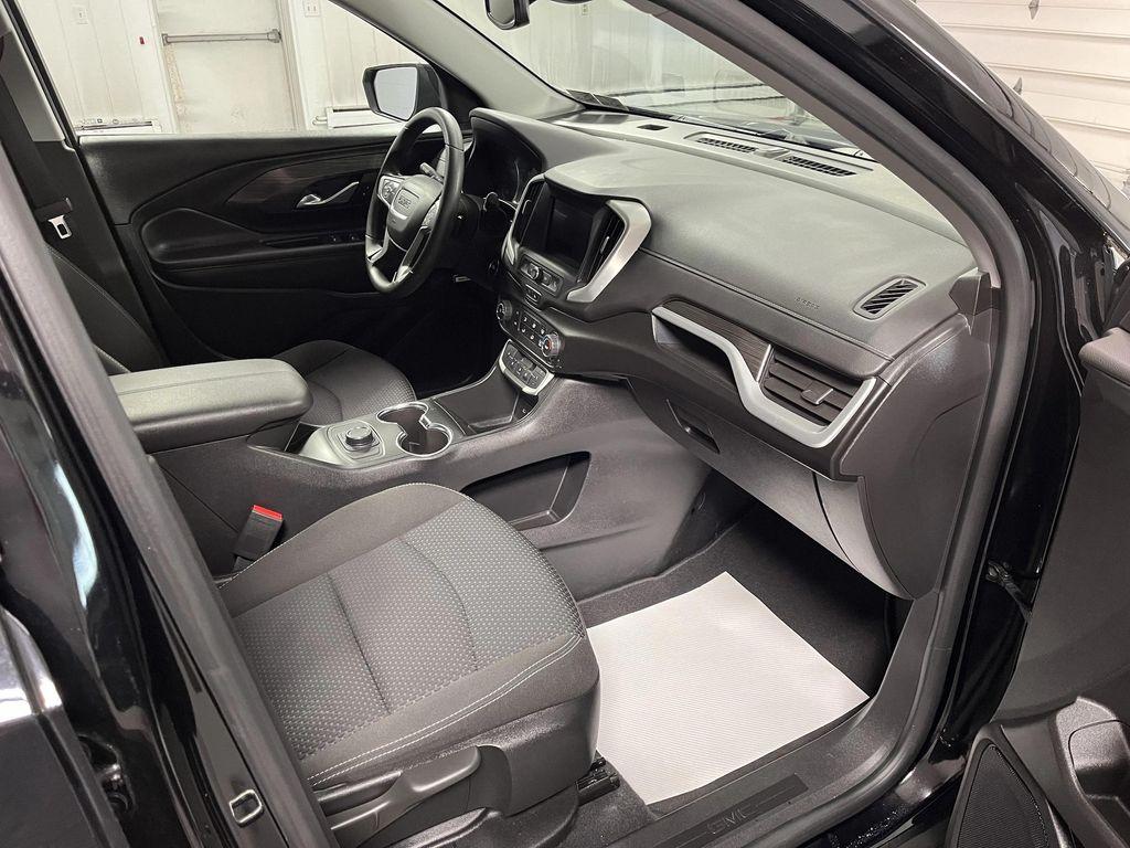 used 2022 GMC Terrain car, priced at $22,995