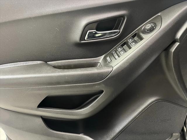 used 2021 Chevrolet Trax car, priced at $13,995