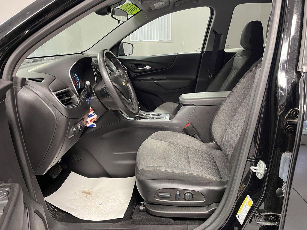 used 2022 Chevrolet Equinox car, priced at $21,995