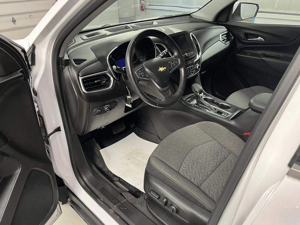 used 2022 Chevrolet Equinox car, priced at $21,995