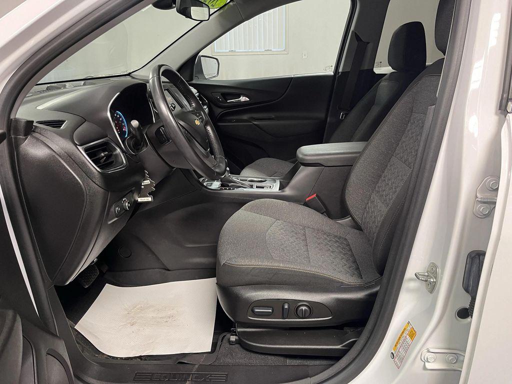 used 2022 Chevrolet Equinox car, priced at $21,995