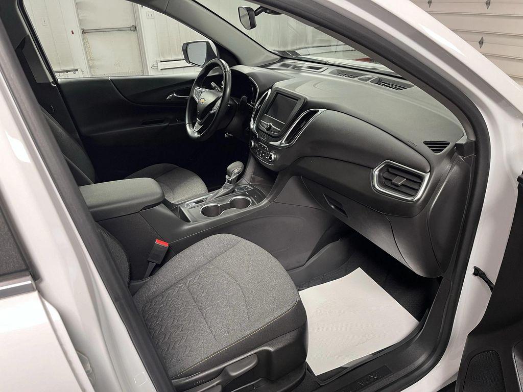 used 2022 Chevrolet Equinox car, priced at $21,995