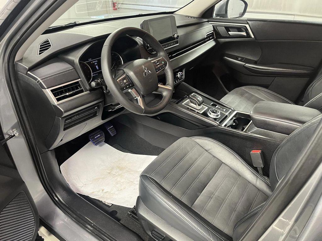 used 2023 Mitsubishi Outlander car, priced at $24,495