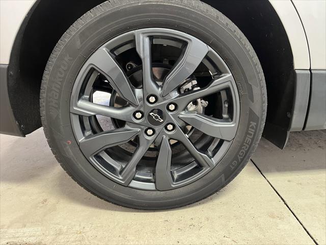 used 2022 Chevrolet Equinox car, priced at $25,995