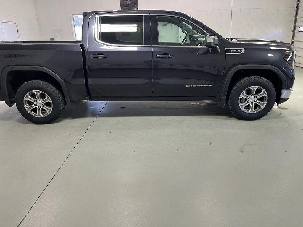 used 2023 GMC Sierra 1500 car, priced at $38,495