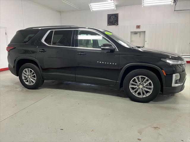 used 2022 Chevrolet Traverse car, priced at $31,995