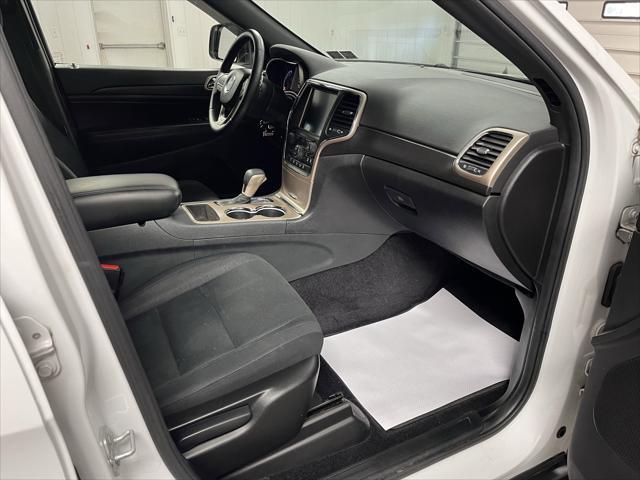 used 2017 Jeep Grand Cherokee car, priced at $13,995