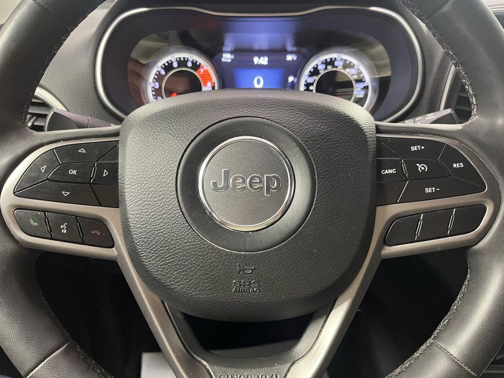 used 2021 Jeep Cherokee car, priced at $21,995