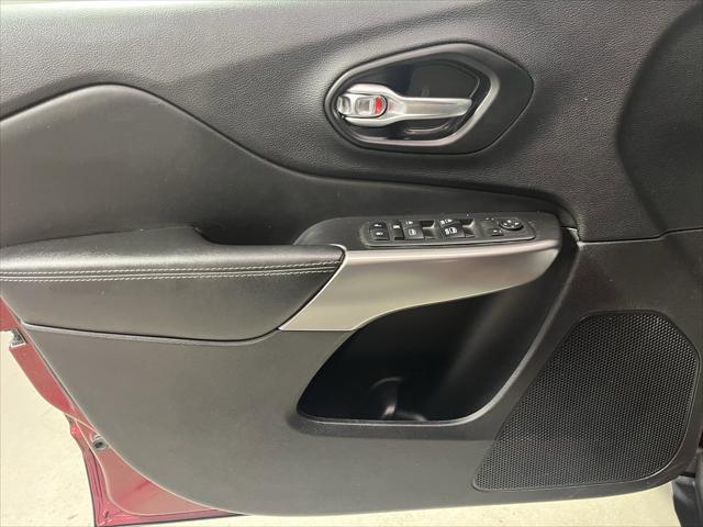 used 2021 Jeep Cherokee car, priced at $21,995