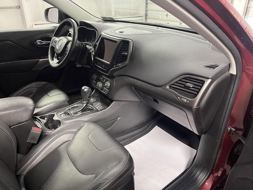 used 2021 Jeep Cherokee car, priced at $21,995