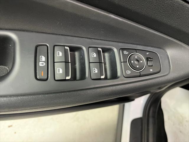 used 2023 Hyundai Santa Fe car, priced at $23,995