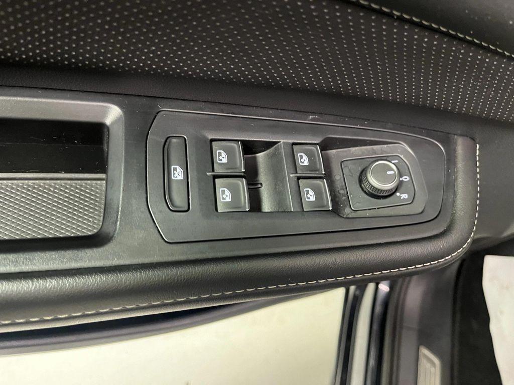used 2024 Volkswagen Atlas car, priced at $31,495