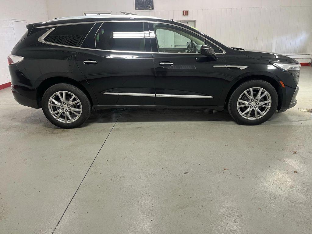used 2022 Buick Enclave car, priced at $31,995