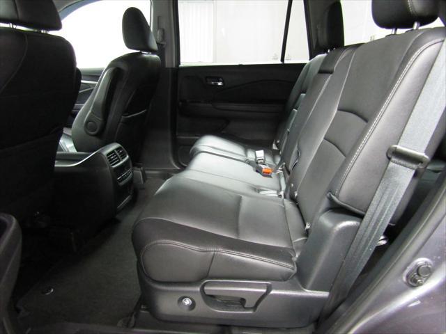 used 2021 Honda Pilot car, priced at $30,995