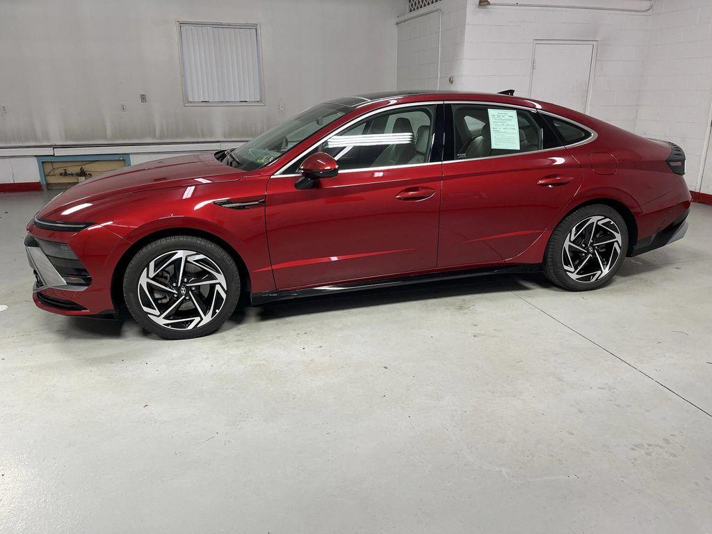 used 2024 Hyundai Sonata car, priced at $22,495