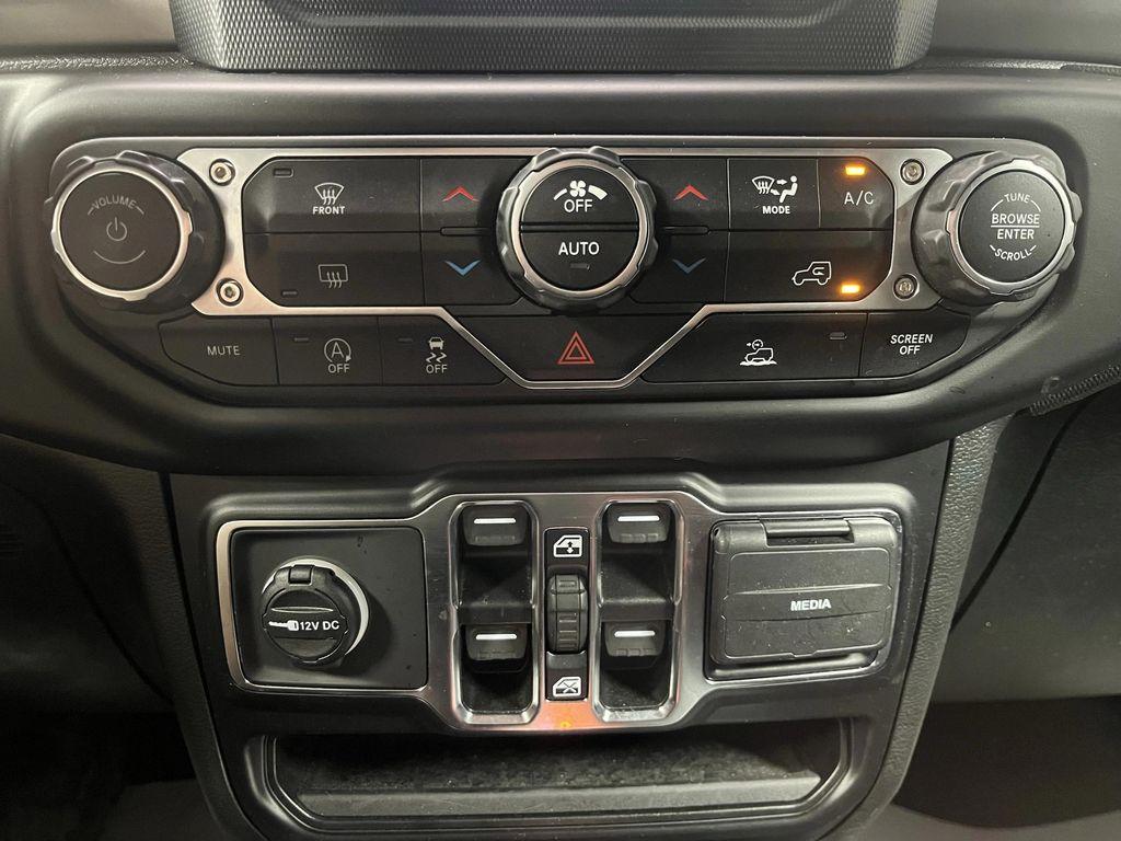 used 2021 Jeep Gladiator car, priced at $29,995