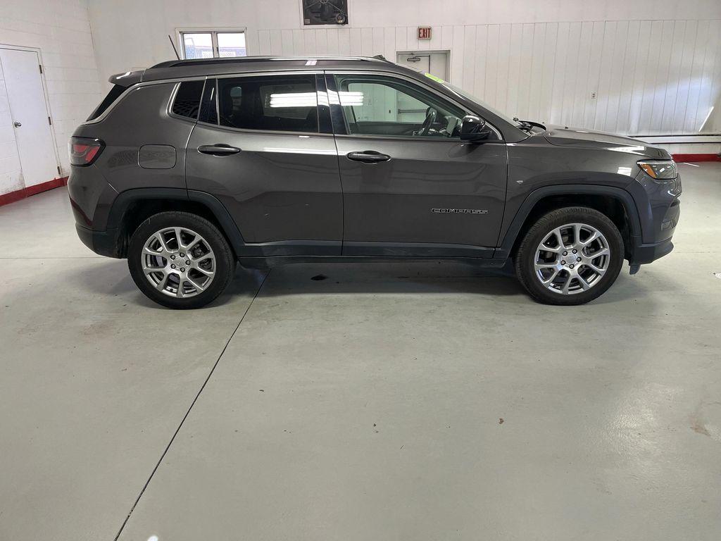 used 2022 Jeep Compass car, priced at $19,995