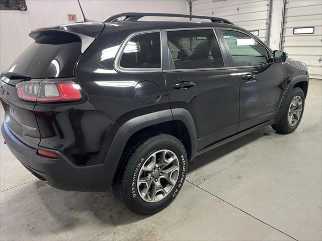 used 2022 Jeep Cherokee car, priced at $25,995
