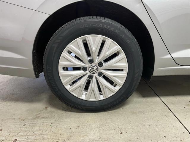used 2020 Volkswagen Jetta car, priced at $14,995