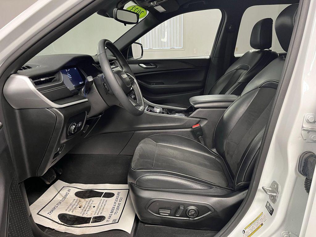 used 2023 Jeep Grand Cherokee L car, priced at $27,495