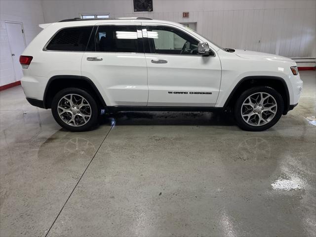 used 2022 Jeep Grand Cherokee car, priced at $28,495