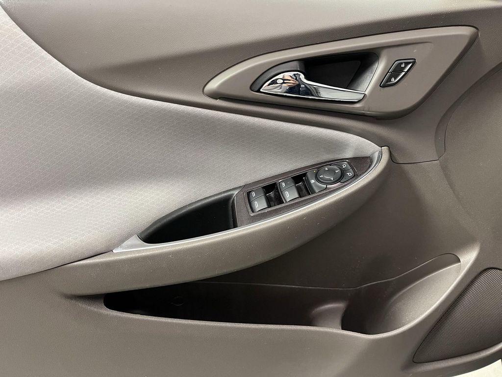 used 2020 Chevrolet Malibu car, priced at $15,995